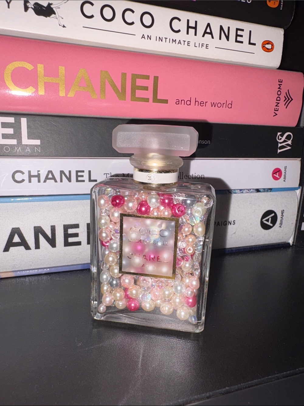 Chanel Inspired Pearl-Filled Perfume Bottle - Pink & Pearl